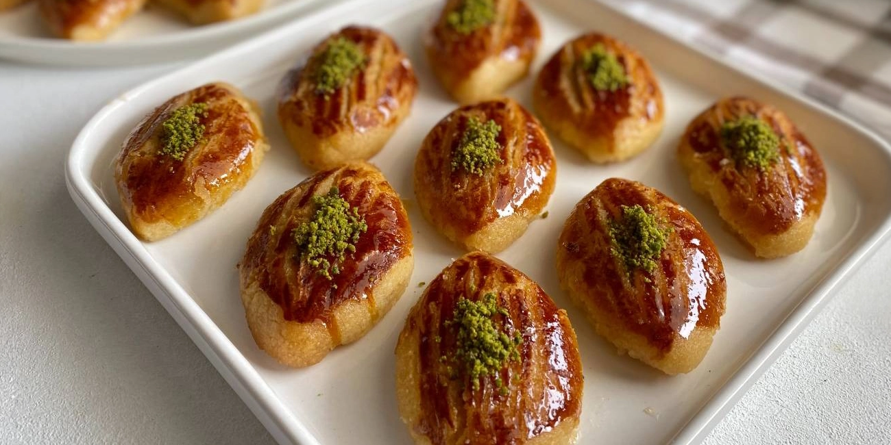 Şekerpare Nasıl Yapılır? Klasik Şerbetli Tatlı Tarifi