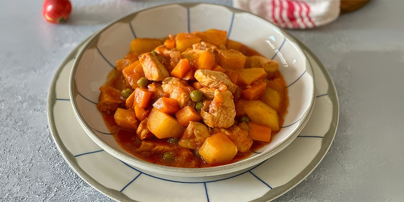 Tas Kebabı Nasıl Yapılır? Sulu ve Yumuşak Et Yemeği